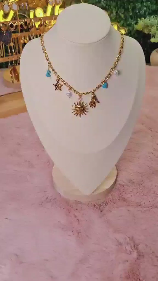 Collier "sunhand"