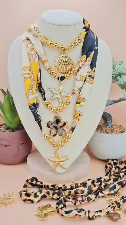 Collier foulard "fleur tortoise"