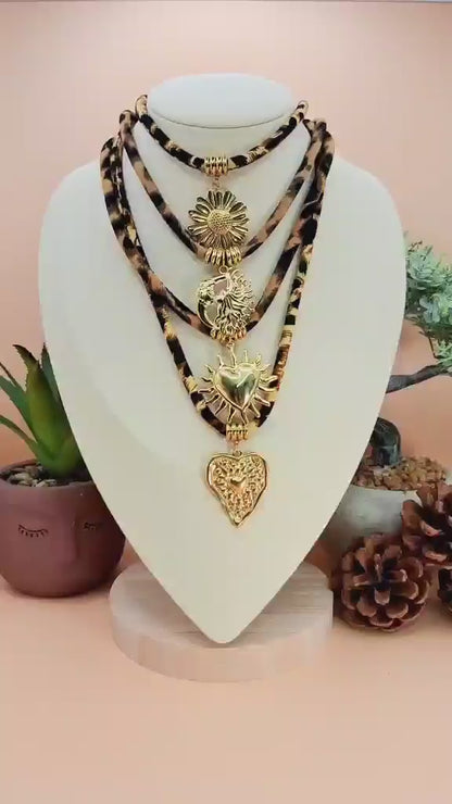 Collier tissus léopard "fleur"